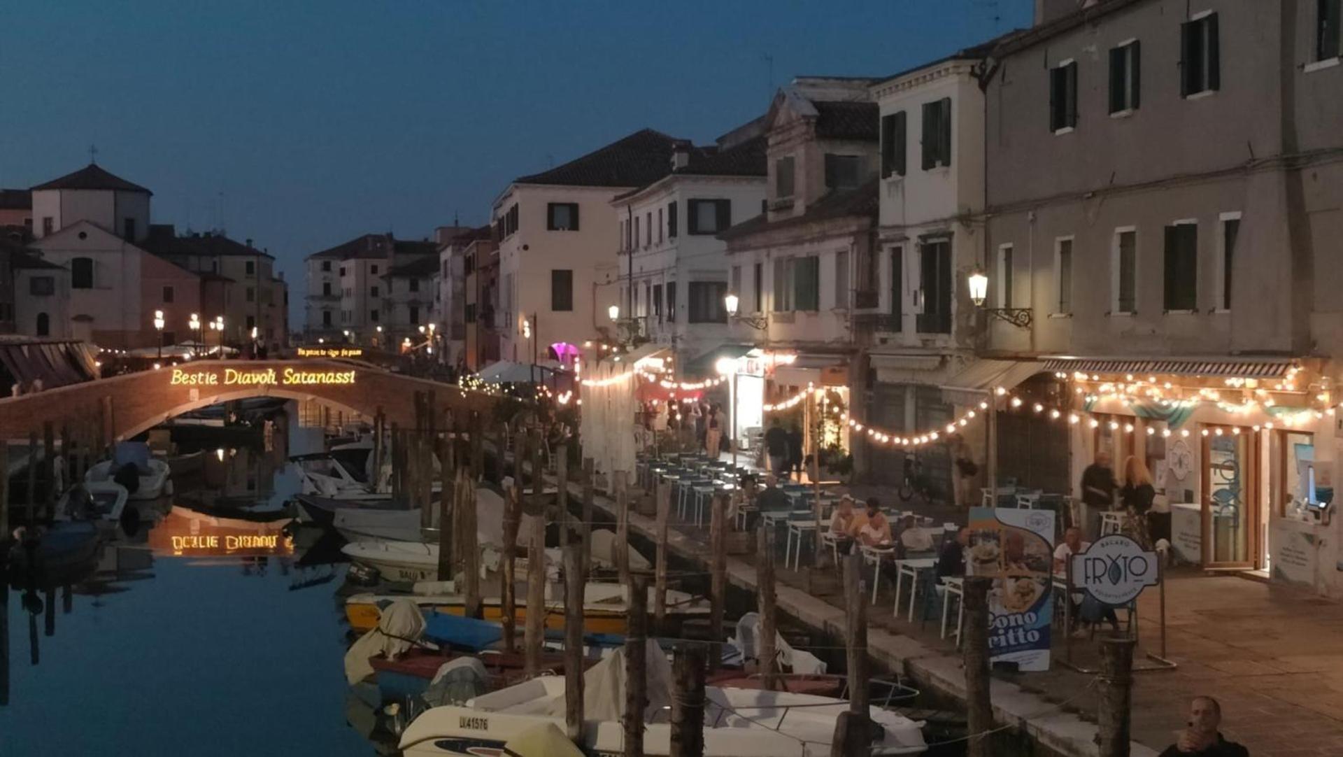 Alla Torre Dell'Orologio Chioggia Exterior foto